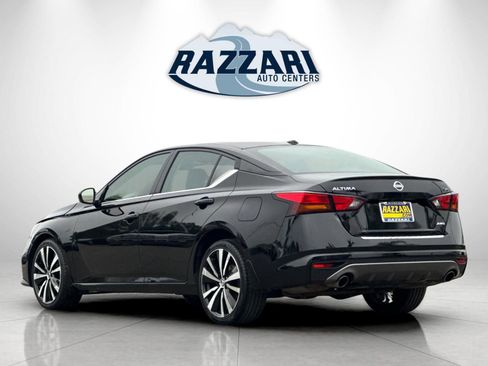 Used 2022 Nissan Altima 2.5 SR image 5