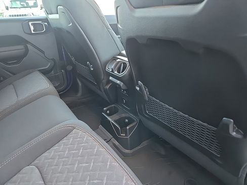 New 2026 Jeep Gladiator Mojave image 89