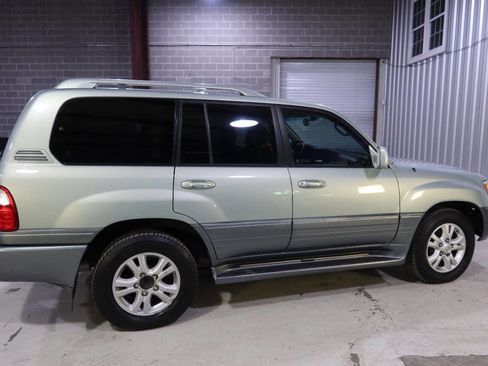 Used 2005 Lexus LX 470 4WD image 6