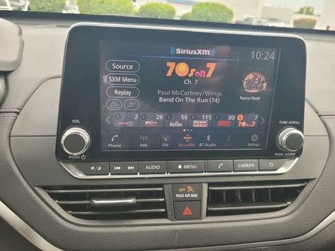 Certified 2019 Nissan Altima 2.5 SV FWD image 24