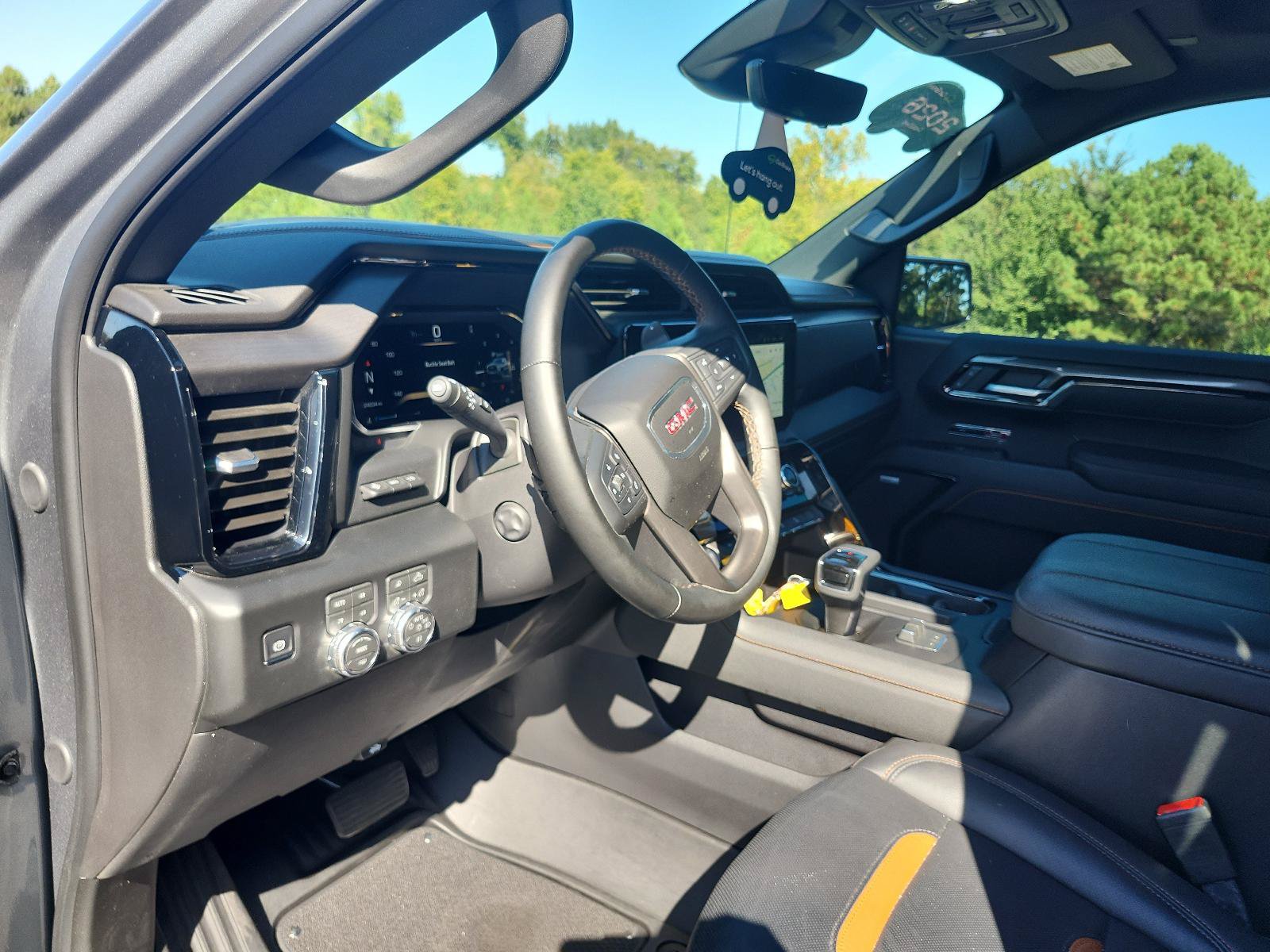 Certified 2026 GMC Sierra 1500 AT4 w/ AT4 Premium Package AWD/4WD image 17