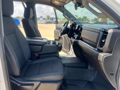 Used 2023 Chevrolet Silverado 1500 LT AWD/4WD image 14