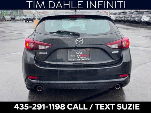 Used 2017 MAZDA MAZDA3 Touring image 7