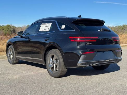 New 2026 Genesis GV70 2.5T Advanced image 10