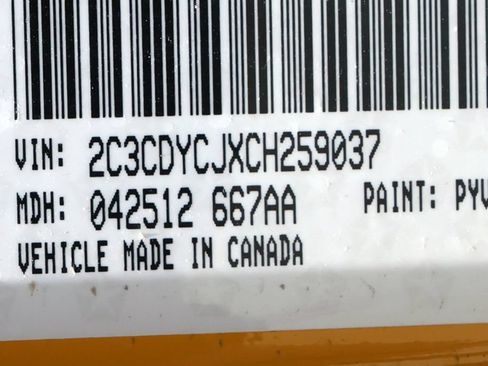 Used 2012 Dodge Challenger SRT8 Yellow Jacket w/ Premium Sound Group RWD image 17