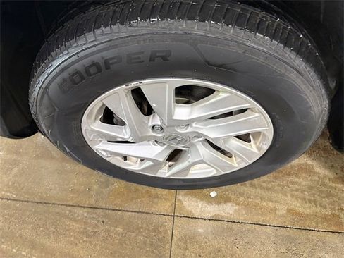 Used 2016 Honda CR-V EX image 16