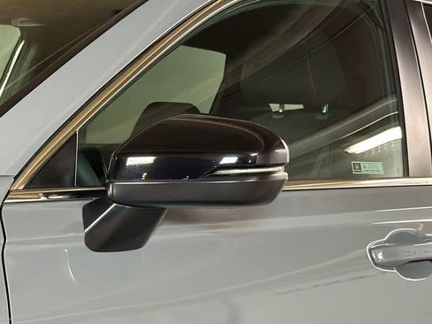Used 2024 Honda CR-V Sport image 5