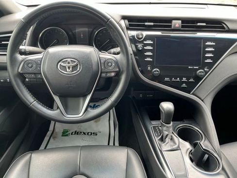 Used 2018 Toyota Camry SE w/ Audio Package FWD image 19