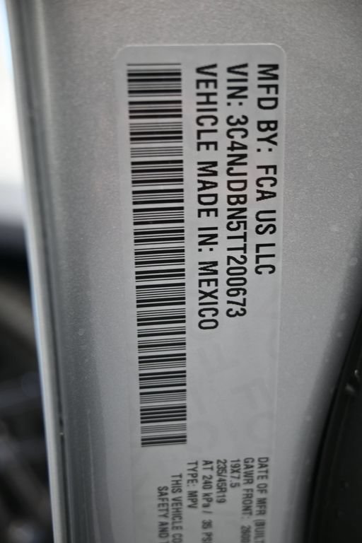 New 2026 Jeep Compass Latitude AWD/4WD image 21