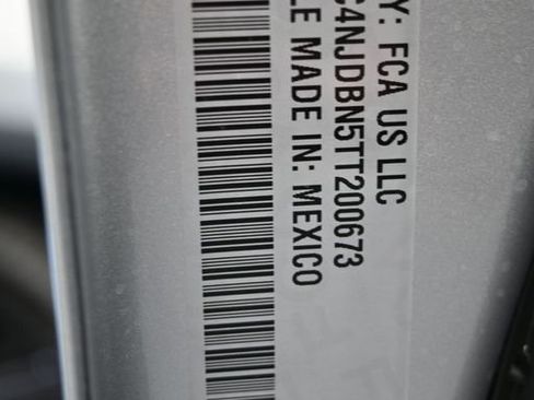 New 2026 Jeep Compass Latitude image 21