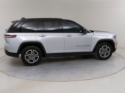 Used 2022 Jeep Grand Cherokee Trailhawk w/ Rear Seat Video Group 1 image 12