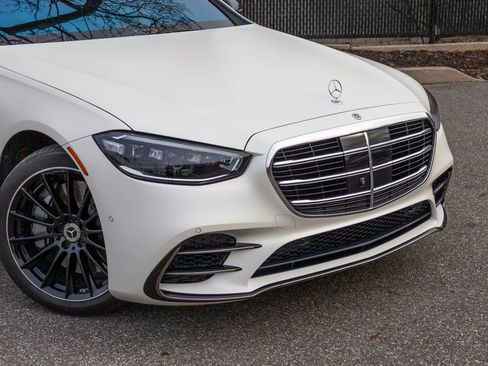 Used 2023 Mercedes-Benz S 580 4MATIC Sedan image 12