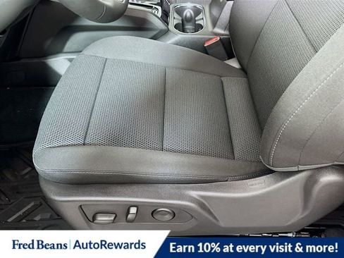 New 2025 GMC Canyon Elevation w/ Convenience Package image 19