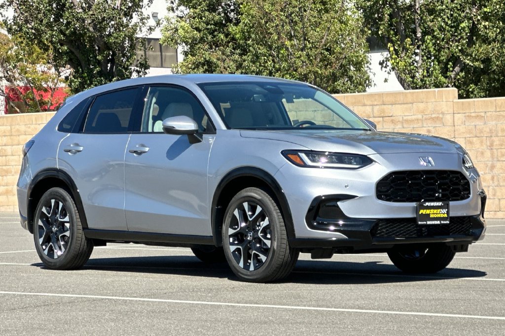 New 2027 Honda HR-V EX-L image 2