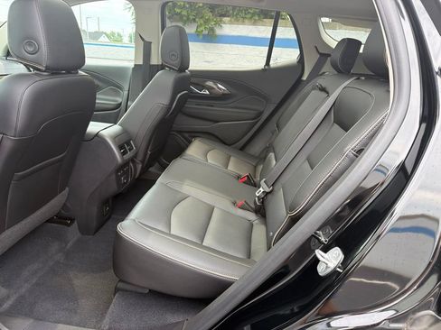 Used 2020 GMC Terrain Denali w/ Denali Premium Package FWD image 19