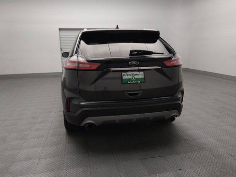Used 2020 Ford Edge SEL image 6