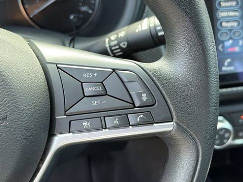 Used 2023 Nissan Kicks SV FWD image 13
