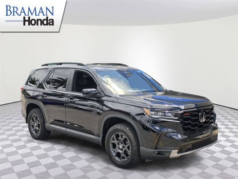 Certified 2021 Honda CR-V EX image 2