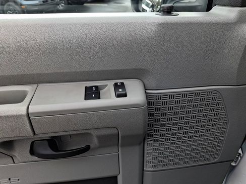 Used 2026 Ford E-350 and Econoline 350 Super Duty w/ Power Equipment Group image 12