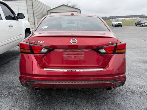 Used 2023 Nissan Sentra SV image 19