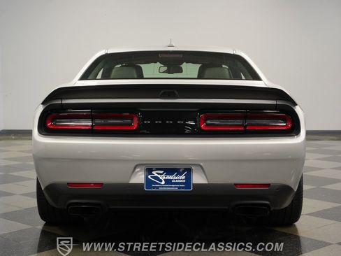 Used 2023 Dodge Challenger SRT Hellcat RWD image 11