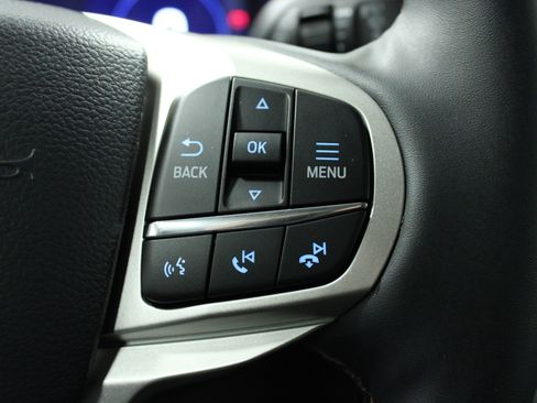 New 2026 Ford Explorer Active w/ Active Comfort Package image 22