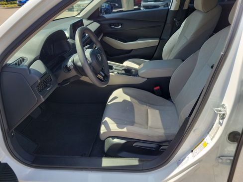 Used 2023 Honda Accord LX image 20
