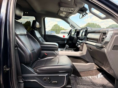 Used 2021 Ford F150 Lariat image 24