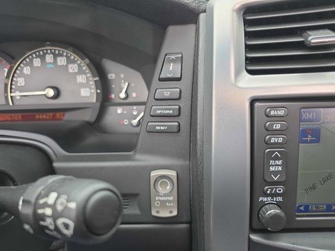 Used 2008 Cadillac XLR V image 22