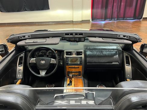 Used 2008 Cadillac XLR RWD image 25