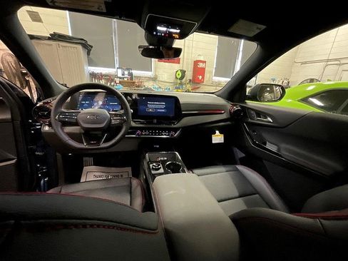 New 2026 Chevrolet Equinox RS w/ Convenience Package III image 3