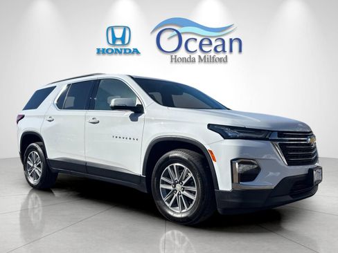 Used 2023 Chevrolet Traverse LT image 7