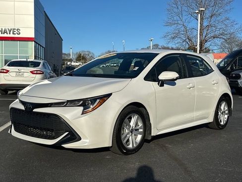Certified 2022 Toyota Corolla SE w/ SE Preferred Package image 7