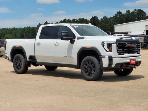 New 2026 GMC Sierra 2500 AT4 w/ AT4 Premium Plus Package AWD/4WD image 2