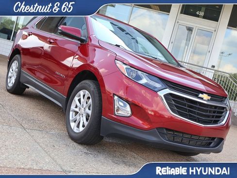 Used 2019 Chevrolet Equinox LT w/ Driver Convenience Package FWD image 7