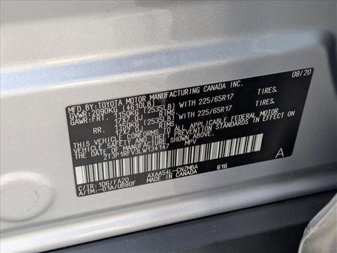 Used 2020 Toyota RAV4 XLE w/ All Weather Liner Package image 22