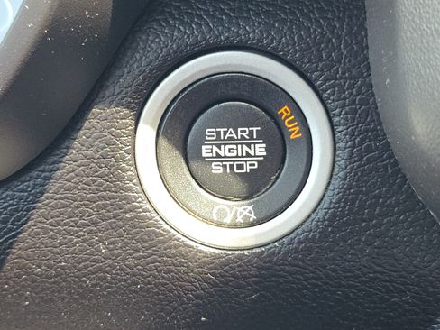 Used 2024 RAM 3500 Big Horn AWD/4WD image 8