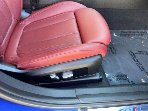 Used 2022 BMW 330i xDrive Sedan w/ M Sport Package image 12