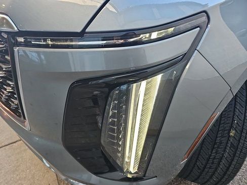 New 2026 Cadillac Escalade ESV Luxury w/ Touring Package image 34