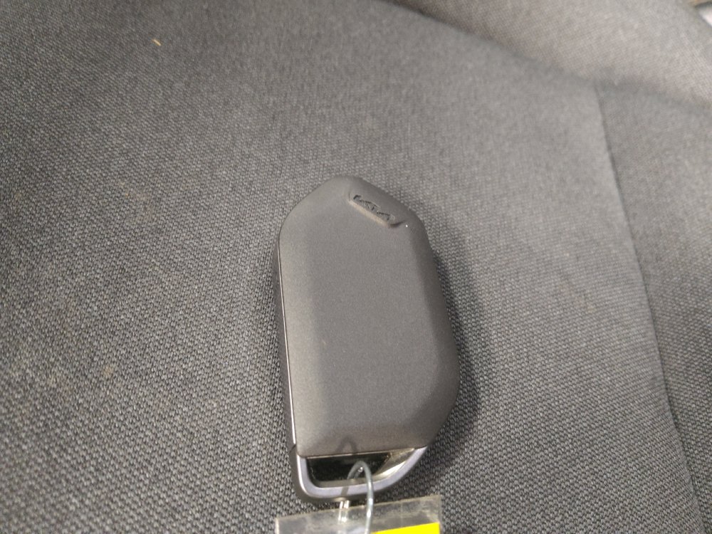 Used 2025 Kia K4 FWD image 32