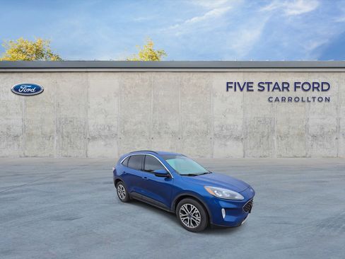 Used 2022 Ford Escape SEL w/ Technology Package image 2