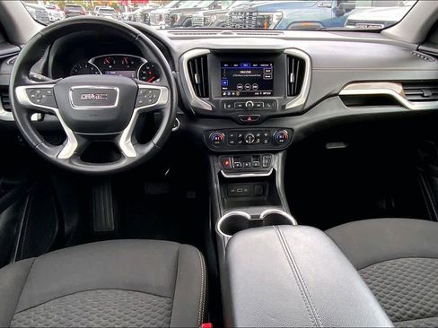 Used 2020 GMC Terrain SLE w/ Driver Convenience Package AWD/4WD image 14
