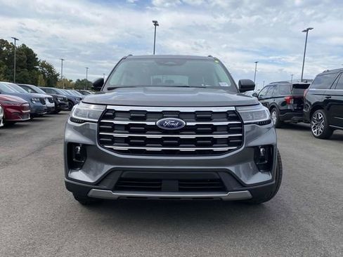 New 2026 Ford Explorer Active image 8