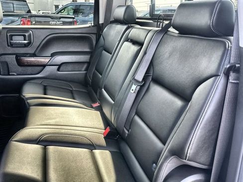 Used 2018 GMC Sierra 1500 SLT image 25