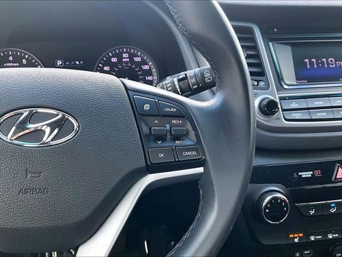 Used 2016 Hyundai Tucson Sport image 25