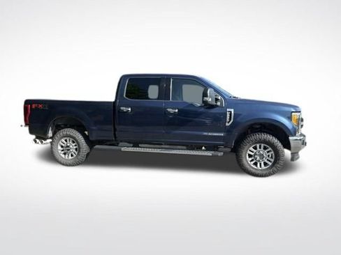 Used 2017 Ford F250 XLT w/ XLT Value Package AWD/4WD image 4