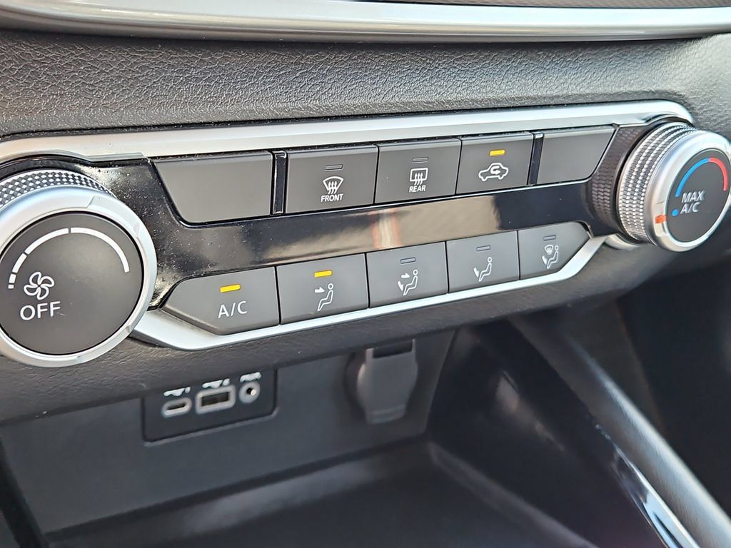 Used 2025 Nissan Altima 2.5 SR AWD/4WD image 28