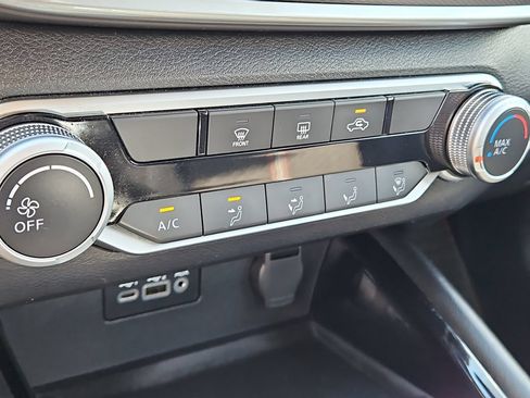 Used 2025 Nissan Altima 2.5 SR AWD/4WD image 28