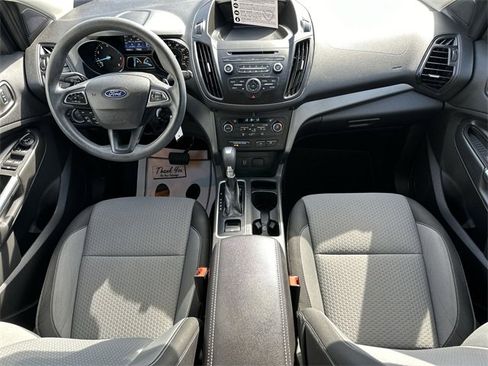 Used 2017 Ford Escape SE image 21