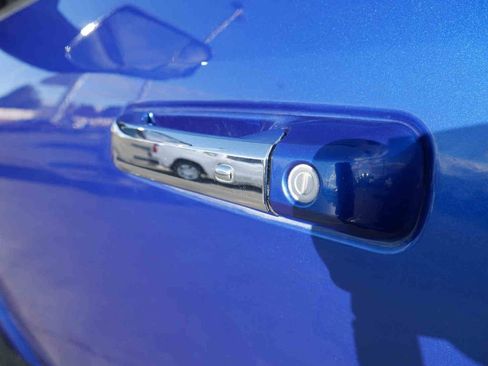 Used 2018 RAM 3500 Laramie image 13